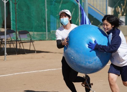 真藤先生（数学科）