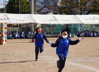 接戦です。