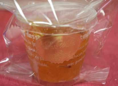 ２年生社会総合学科食育コースの後輩から３年生へ手作りマーマレードジャムのプレゼント！