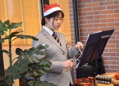 留学生の柴佳加さん（１年特進プレミアムコース）