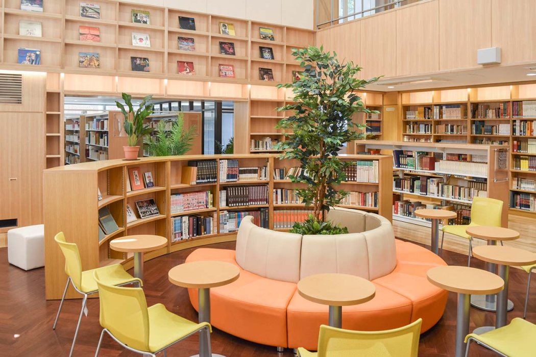 図書館（ライブラリーホール）
