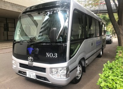 新車マイクロバス