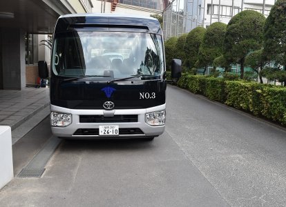 新車マイクロバス