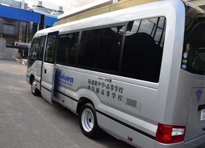 新車マイクロバス