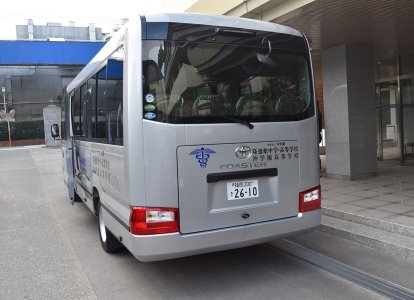 新車マイクロバス