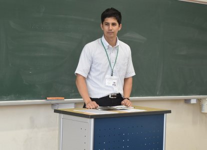 普通科　進学コース  <br>英語「進学イングリッシュ」スチュワート先生