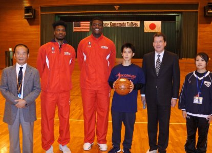 皆さんと記念撮影