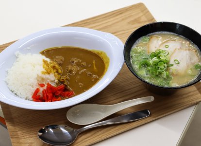 食堂プレオープン