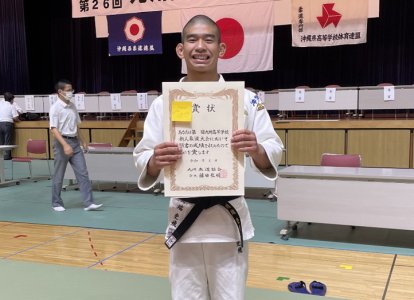 個人戦優勝の川端 吏飛くん
