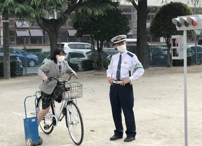 自転車運転免許試験 (6)