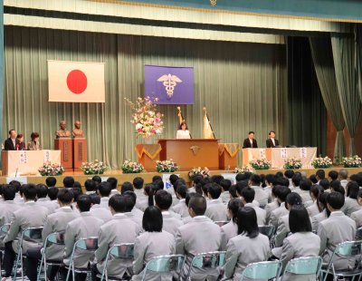第６８回入学式が挙行されました