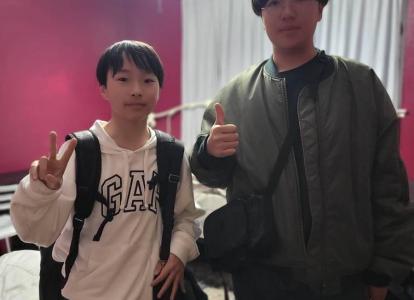 KeizaburoandTakehiroattheirhostfamilyshouse-229